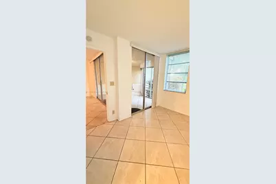 1811 Sabal Palm Dr #208, Davie, FL 33324 - Photo 19