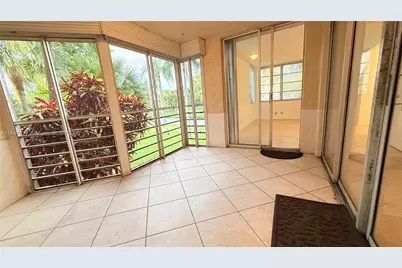 1811 Sabal Palm Dr #208, Davie, FL 33324 - Photo 17