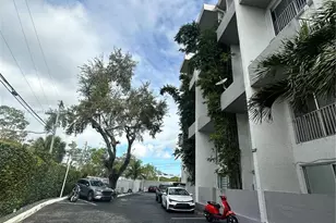 7801 NE 4th Ct, Miami, FL 33138 - Photo 13