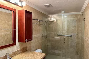 19380 Collins Ave, Sunny Isles Beach, FL 33160 - Photo 25
