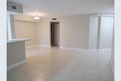 9640 NW 2nd St #5-206, Pembroke Pines, FL 33024 - Photo 5