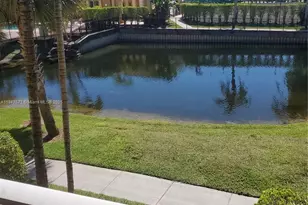 9640 NW 2nd St, Pembroke Pines, FL 33024 - Photo 15