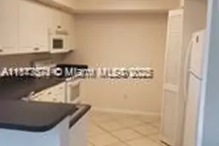 9640 NW 2nd St, Pembroke Pines, FL 33024 - Photo 11