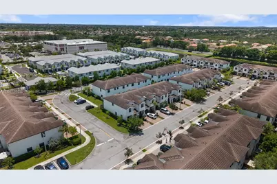 147 SW 185th Way #147, Pembroke Pines, FL 33029 - Photo 35