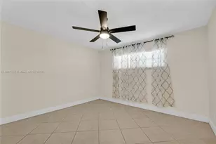 681 S Hollybrook Dr, Pembroke Pines, FL 33025 - Photo 11