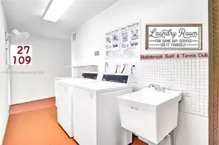 681 S Hollybrook Dr, Pembroke Pines, FL 33025 - Photo 23