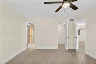 681 S Hollybrook Dr, Pembroke Pines, FL 33025 - Photo 15