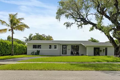 7820 SW 97th Pl, Miami, FL 33173 - Photo 1