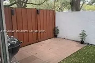 12677 NW 14th Pl, Sunrise, FL 33323 - Photo 11