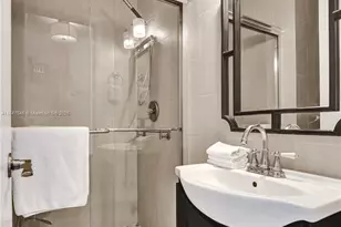 345 Virginia St, Hollywood, FL 33019 - Photo 23