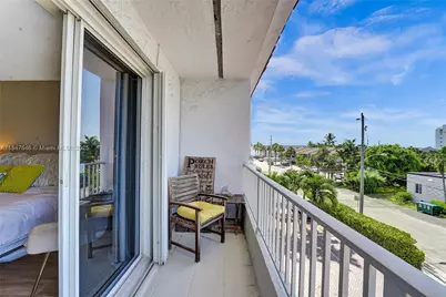 345 Virginia St, Hollywood, FL 33019 - Photo 31
