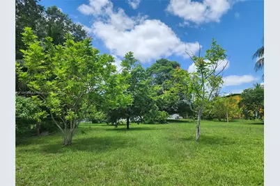 424 Bayberry Dr, Plantation, FL 33317 - Photo 27