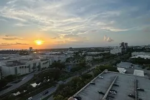 19501 W Country Club Dr, Aventura, FL 33180 - Photo 23