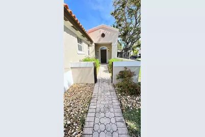 8337 NW 142nd St #8337, Miami Lakes, FL 33016 - Photo 5