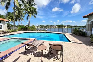 8337 NW 142nd St, Miami Lakes, FL 33016 - Photo 35