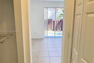 8337 NW 142nd St, Miami Lakes, FL 33016 - Photo 15