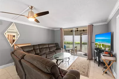 1040 SE 4th Ave #135, Deerfield Beach, FL 33441 - Photo 11