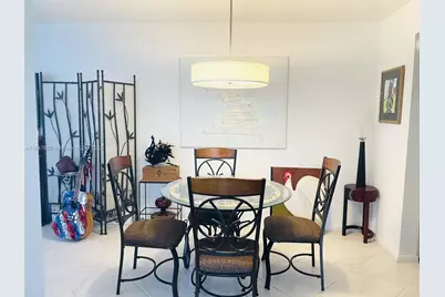 293 Newport T #293, Deerfield Beach, FL 33442 - Photo 3