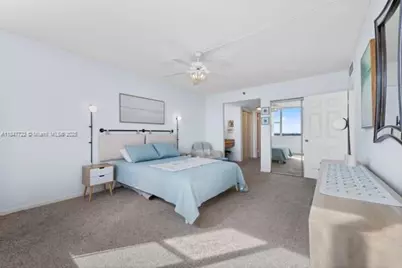 3850 Washington St #910, Hollywood, FL 33021 - Photo 15