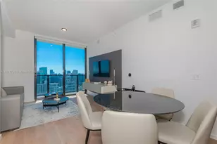 398 NE 5th St, Miami, FL 33132 - Photo 7