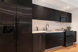 398 NE 5th St, Miami, FL 33132 - Photo 19