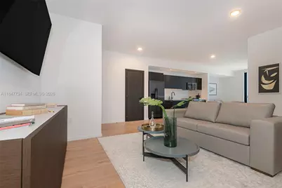 398 NE 5th St #4417, Miami, FL 33132 - Photo 5