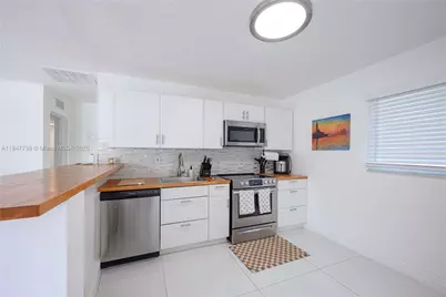 1453 NW 10th St #2, Dania Beach, FL 33004 - Photo 15