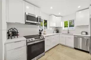 3246 Pierce St, Hollywood, FL 33021 - Photo 9