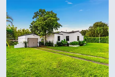 690 NE 118th St, Biscayne Park, FL 33161 - Photo 31