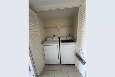 900 NE 195th St #620, Miami, FL 33179 - Photo 23