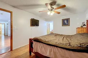 11533 NW 10th St, Pembroke Pines, FL 33026 - Photo 13