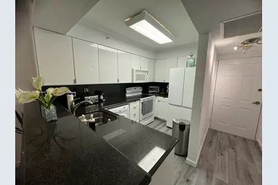 2501 S Ocean Dr #1105, Hollywood, FL 33019 - Photo 3