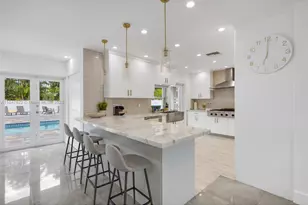 19810 NE 22nd Ave, Miami, FL 33180 - Photo 9