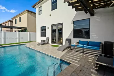 8776 W 33rd Ave, Hialeah, FL 33018 - Photo 53