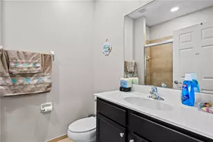 8776 W 33rd Ave, Hialeah, FL 33018 - Photo 45