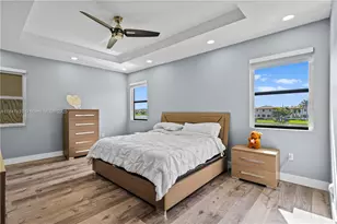 8776 W 33rd Ave, Hialeah, FL 33018 - Photo 25