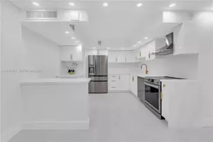 1201 S Ocean Dr, Hollywood, FL 33019 - Photo 3