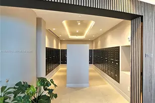 700 NE 24th St, Miami, FL 33137 - Photo 23