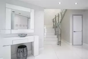 1830 S Ocean Dr, Hallandale Beach, FL 33009 - Photo 3