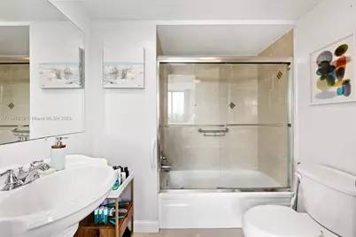 2715 N Ocean Blvd #3A, Fort Lauderdale, FL 33308 - Photo 9