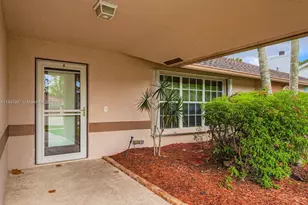 836 Blueberry Dr, Wellington, FL 33414 - Photo 5