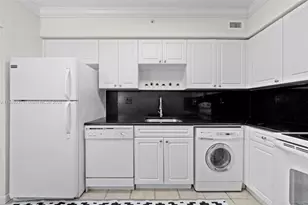 2501 S Ocean Dr(Avail 12/28/2025, Hollywood, FL 33019 - Photo 17