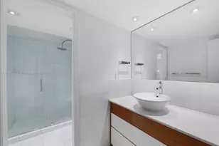 1121 Crandon Blvd, Key Biscayne, FL 33149 - Photo 23