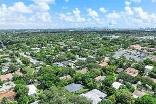10551 NE 3rd Ave, Miami Shores, FL 33138 - Photo 71