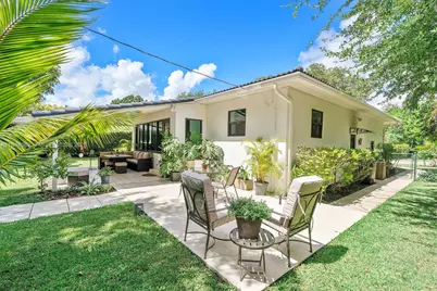 10551 NE 3rd Ave, Miami Shores, FL 33138 - Photo 59