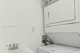 703 Crandon Blvd, Key Biscayne, FL 33149 - Photo 21