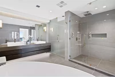 1116 N Ocean Blvd #504, Pompano Beach, FL 33062 - Photo 19