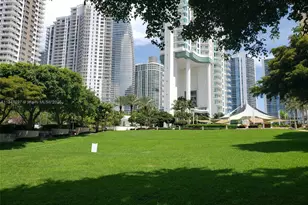 540 Brickell Key Dr, Miami, FL 33131 - Photo 41