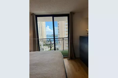 540 Brickell Key Dr #1524, Miami, FL 33131 - Photo 23