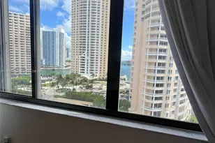 540 Brickell Key Dr, Miami, FL 33131 - Photo 9